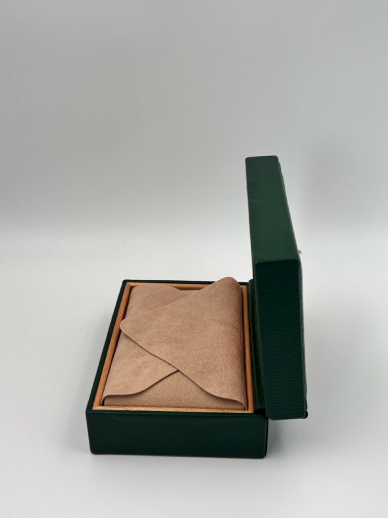 Rolex Vintage Watch Box 68.00.08